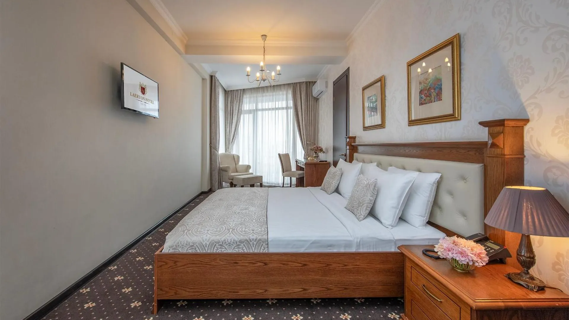 Tbilisi Laerton Hotel גאורגיה